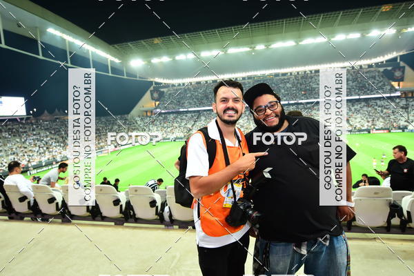 Buy your photos of the eventCorinthians X Fluminense - Brasileir�o on Fotop