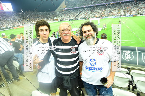 Buy your photos of the eventCorinthians X Fluminense - Brasileir�o on Fotop