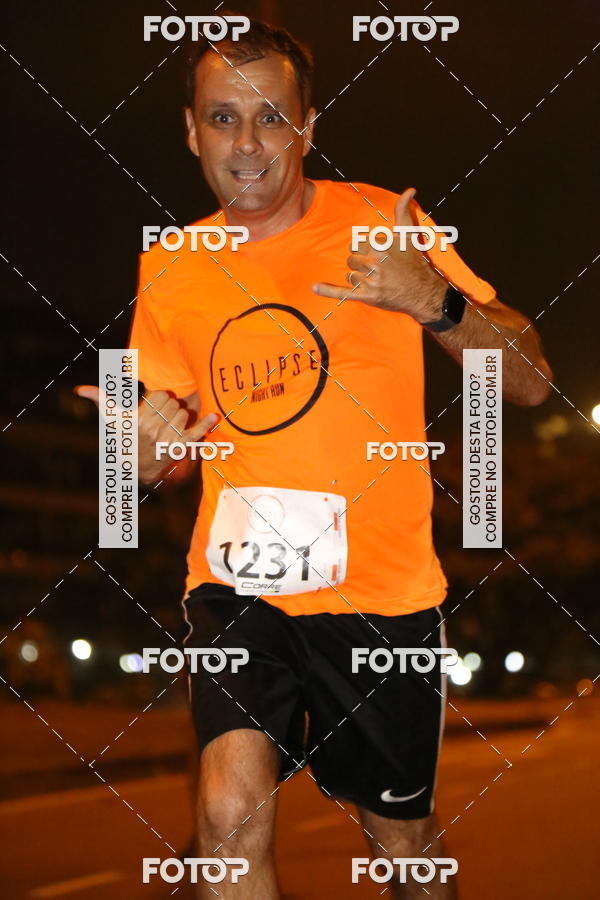 Compra tus fotos del eventoEclipse Night Run - 2018 En Fotop
