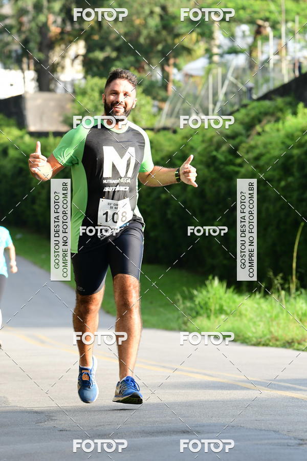 Buy your photos of the event55� Corrida de Natal de Cotia on Fotop