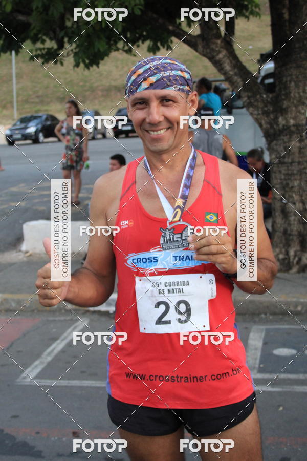 Buy your photos of the event55� Corrida de Natal de Cotia on Fotop