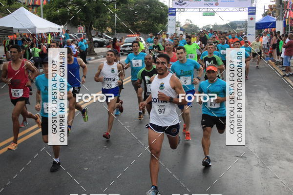 Buy your photos of the event55� Corrida de Natal de Cotia on Fotop