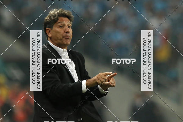 Buy your photos of the eventGr�mio x Lan�s - Libertadores 2017 on Fotop