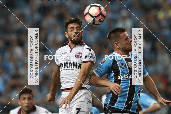 Buy your photos of the eventGr�mio x Lan�s - Libertadores 2017 on Fotop