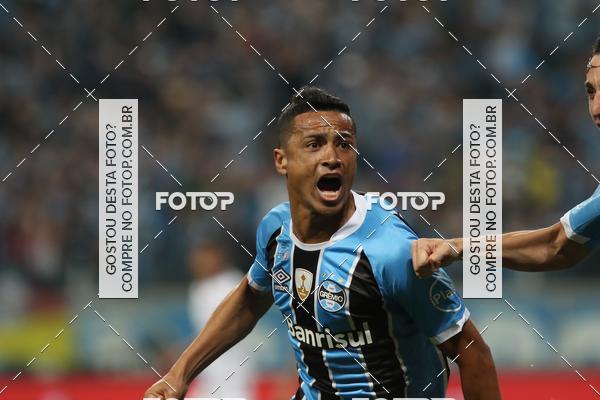 Buy your photos of the eventGr�mio x Lan�s - Libertadores 2017 on Fotop
