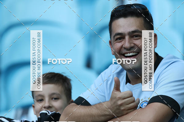 Buy your photos of the eventGr�mio x Lan�s - Libertadores 2017 on Fotop