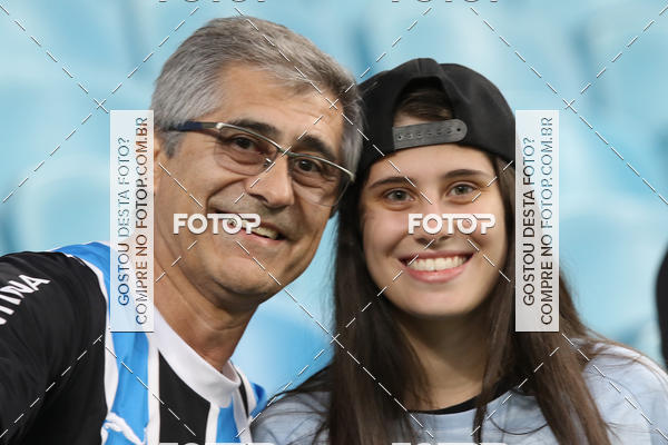 Buy your photos of the eventGr�mio x Lan�s - Libertadores 2017 on Fotop
