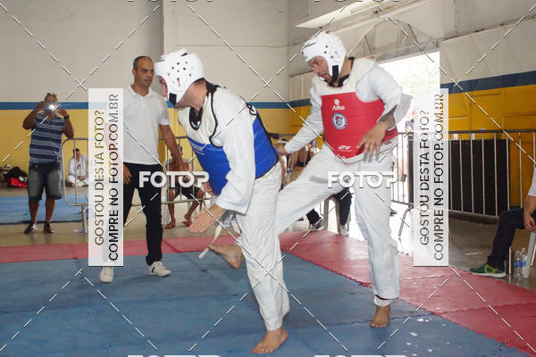 Buy your photos of the eventCopa Yong Min Kim de Taekwondo on Fotop