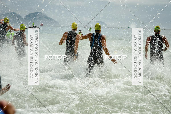 Buy your photos of the eventCircuito Petrobrs Rei e Rainha do Mar on Fotop