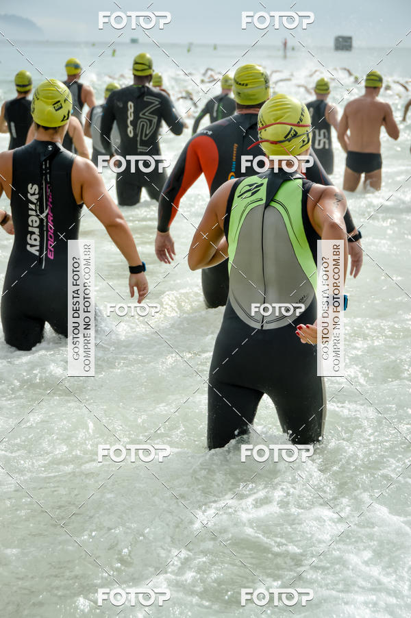 Buy your photos of the eventCircuito Petrobrs Rei e Rainha do Mar on Fotop