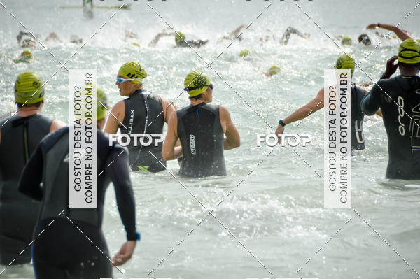 Buy your photos of the eventCircuito Petrobrs Rei e Rainha do Mar on Fotop