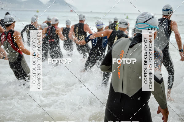 Buy your photos of the eventCircuito Petrobrs Rei e Rainha do Mar on Fotop