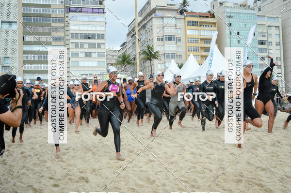 Buy your photos of the eventCircuito Petrobrs Rei e Rainha do Mar on Fotop