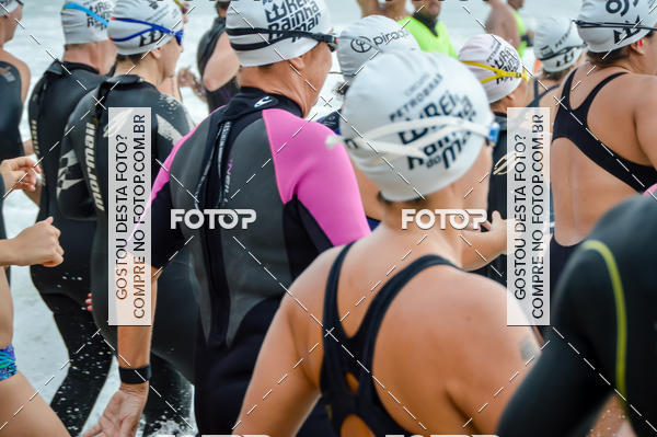 Buy your photos of the eventCircuito Petrobrs Rei e Rainha do Mar on Fotop