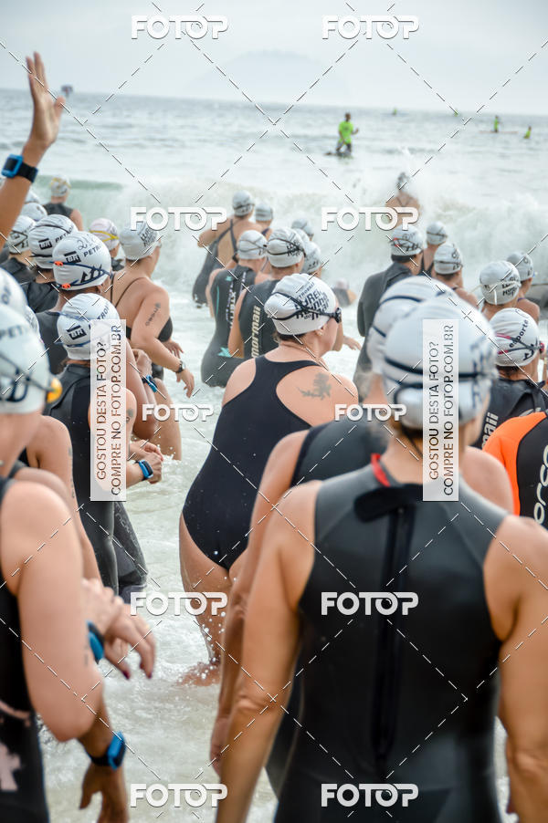 Buy your photos of the eventCircuito Petrobrs Rei e Rainha do Mar on Fotop