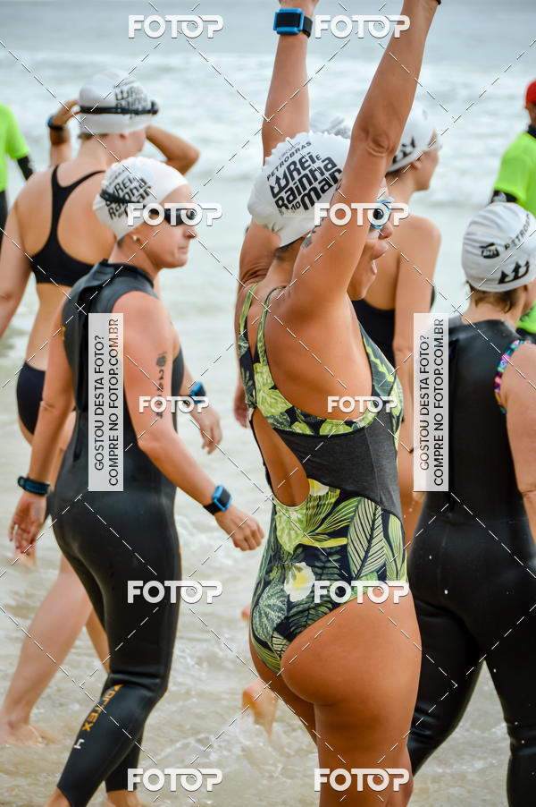 Buy your photos of the eventCircuito Petrobrs Rei e Rainha do Mar on Fotop