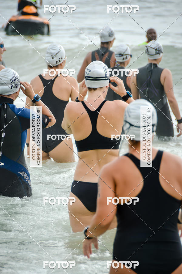 Buy your photos of the eventCircuito Petrobrs Rei e Rainha do Mar on Fotop