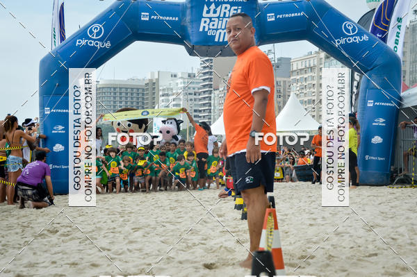 Buy your photos of the eventCircuito Petrobrs Rei e Rainha do Mar on Fotop