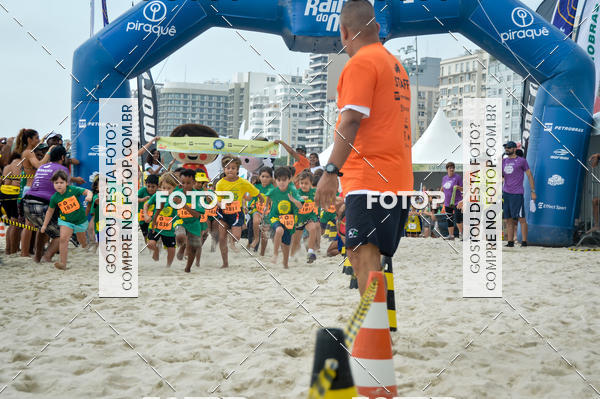 Buy your photos of the eventCircuito Petrobrs Rei e Rainha do Mar on Fotop