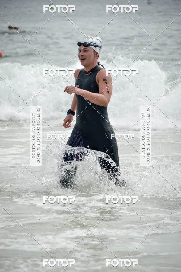 Buy your photos of the eventCircuito Petrobrs Rei e Rainha do Mar on Fotop