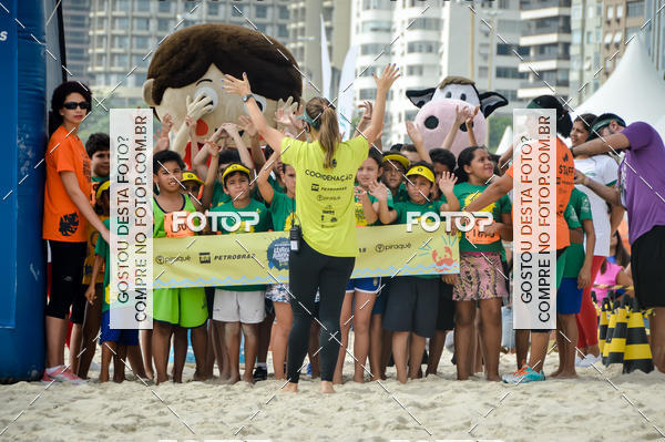 Buy your photos of the eventCircuito Petrobrs Rei e Rainha do Mar on Fotop