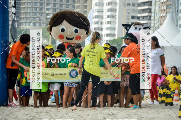 Buy your photos of the eventCircuito Petrobrs Rei e Rainha do Mar on Fotop