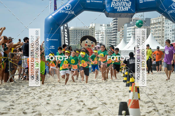 Buy your photos of the eventCircuito Petrobrs Rei e Rainha do Mar on Fotop