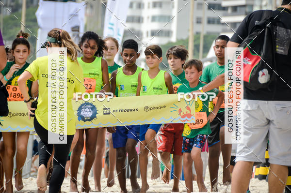 Buy your photos of the eventCircuito Petrobrs Rei e Rainha do Mar on Fotop