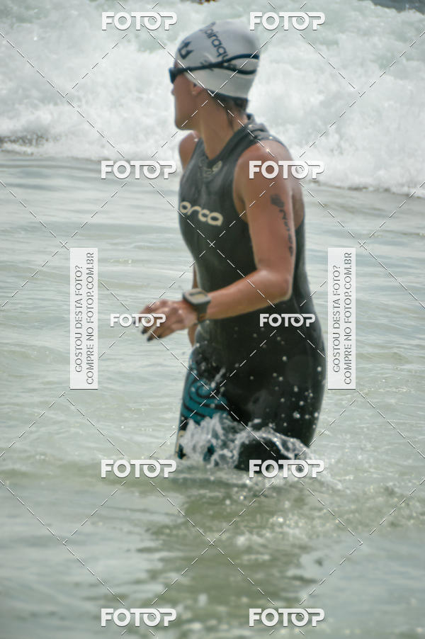 Buy your photos of the eventCircuito Petrobrs Rei e Rainha do Mar on Fotop