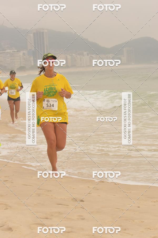 Buy your photos of the eventCircuito Petrobr�s Rei e Rainha do Mar on Fotop