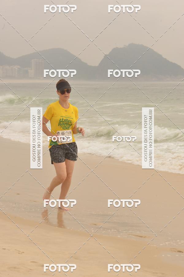 Buy your photos of the eventCircuito Petrobrs Rei e Rainha do Mar on Fotop