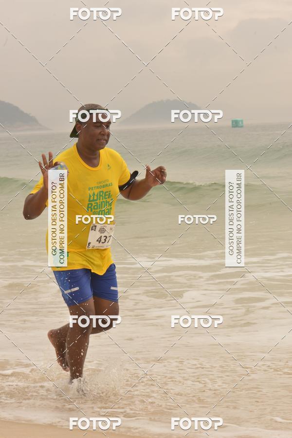Buy your photos of the eventCircuito Petrobrs Rei e Rainha do Mar on Fotop
