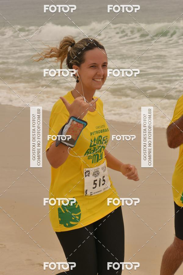 Buy your photos of the eventCircuito Petrobrs Rei e Rainha do Mar on Fotop