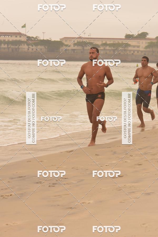 Buy your photos of the eventCircuito Petrobrs Rei e Rainha do Mar on Fotop