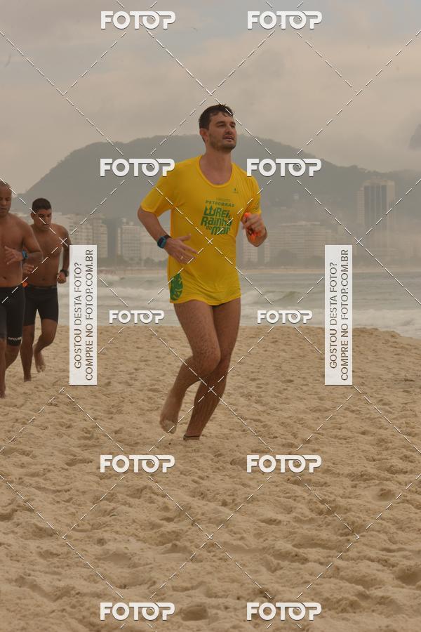Buy your photos of the eventCircuito Petrobrs Rei e Rainha do Mar on Fotop