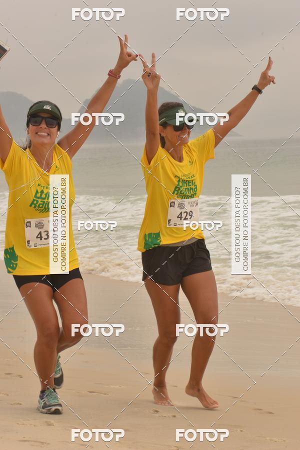 Buy your photos of the eventCircuito Petrobr�s Rei e Rainha do Mar on Fotop