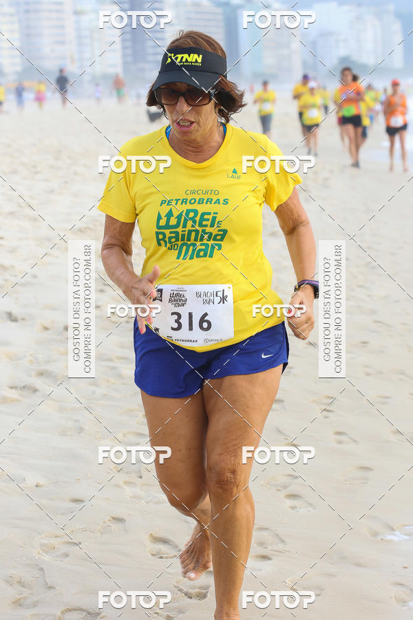Buy your photos of the eventCircuito Petrobrs Rei e Rainha do Mar on Fotop
