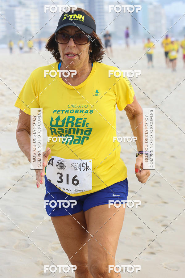 Buy your photos of the eventCircuito Petrobrs Rei e Rainha do Mar on Fotop