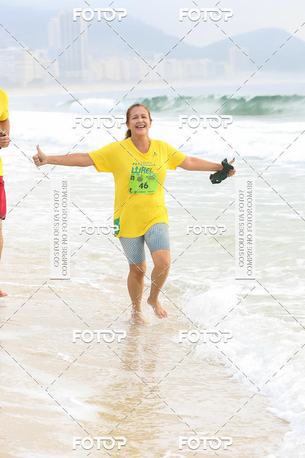 Buy your photos of the eventCircuito Petrobrs Rei e Rainha do Mar on Fotop