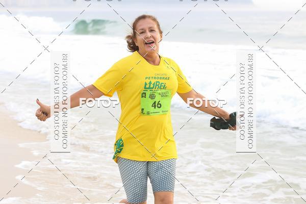 Buy your photos of the eventCircuito Petrobrs Rei e Rainha do Mar on Fotop