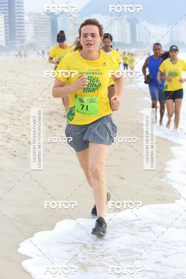 Buy your photos of the eventCircuito Petrobr�s Rei e Rainha do Mar on Fotop