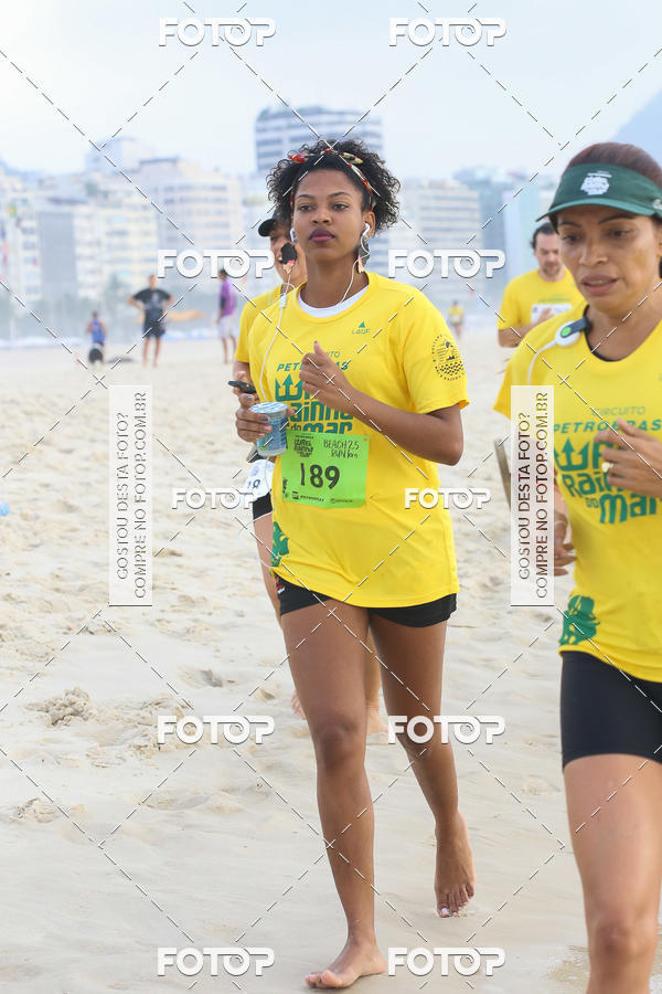 Buy your photos of the eventCircuito Petrobr�s Rei e Rainha do Mar on Fotop