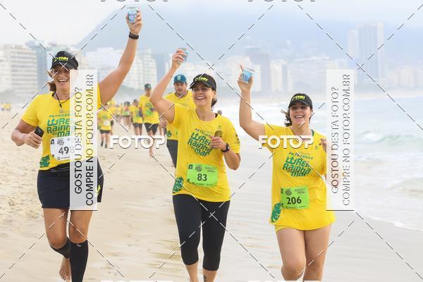 Buy your photos of the eventCircuito Petrobr�s Rei e Rainha do Mar on Fotop