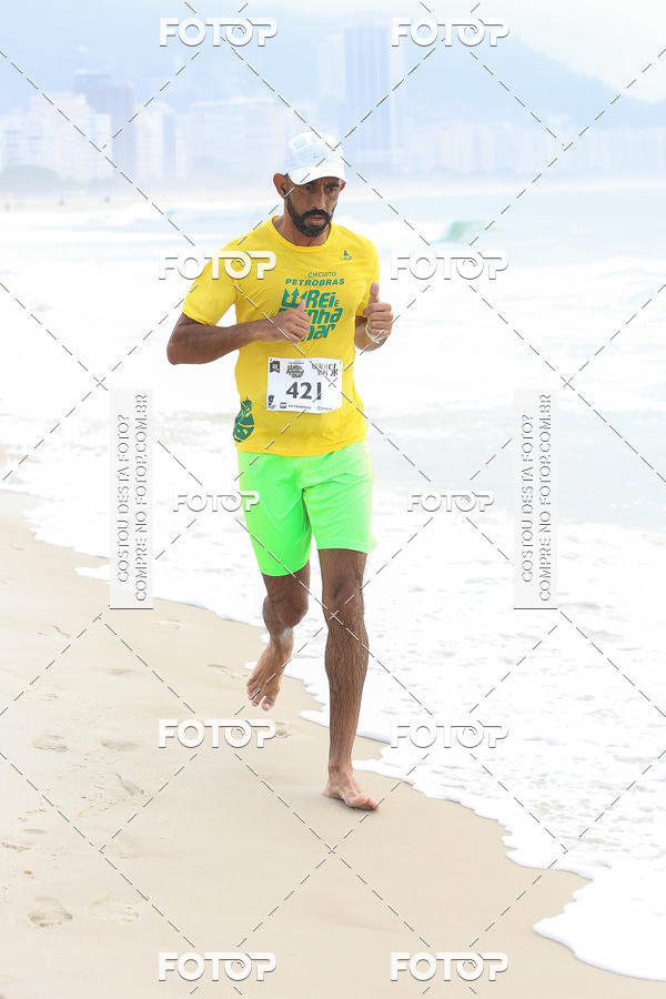 Buy your photos of the eventCircuito Petrobrs Rei e Rainha do Mar on Fotop