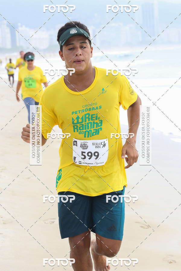 Buy your photos of the eventCircuito Petrobrs Rei e Rainha do Mar on Fotop