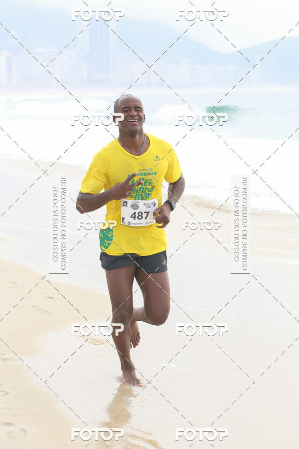 Buy your photos of the eventCircuito Petrobrs Rei e Rainha do Mar on Fotop