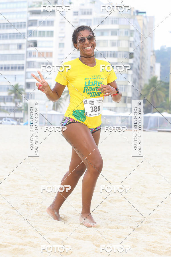 Buy your photos of the eventCircuito Petrobrs Rei e Rainha do Mar on Fotop