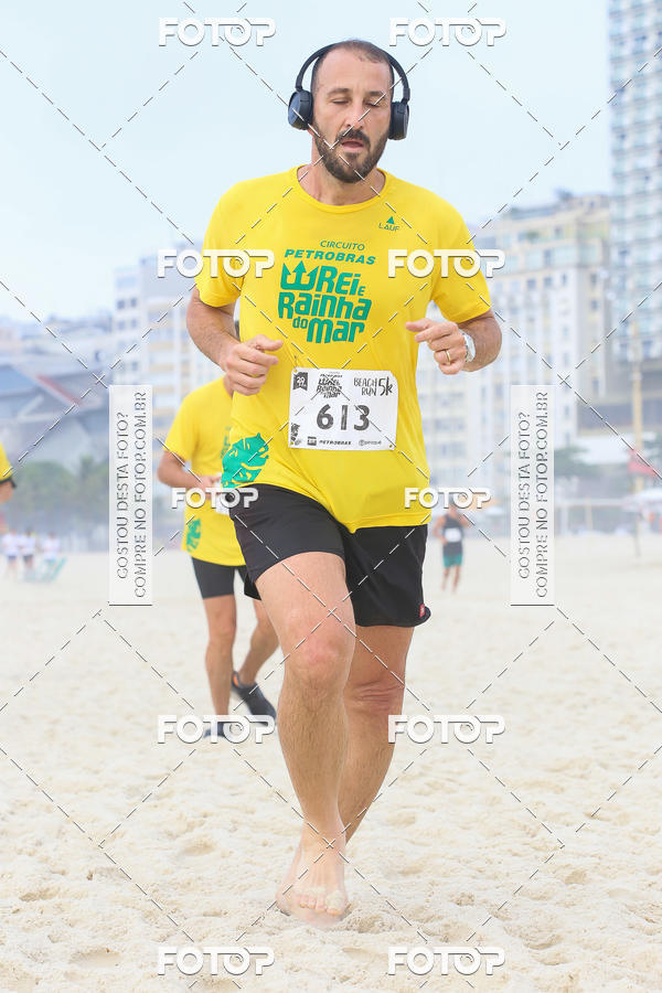 Buy your photos of the eventCircuito Petrobrs Rei e Rainha do Mar on Fotop