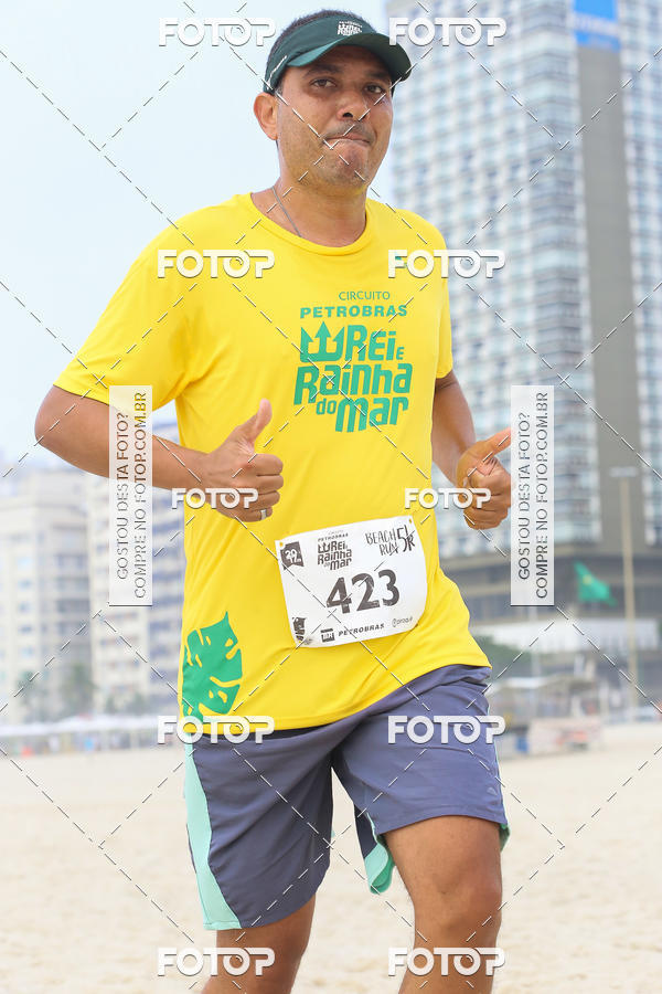 Buy your photos of the eventCircuito Petrobrs Rei e Rainha do Mar on Fotop