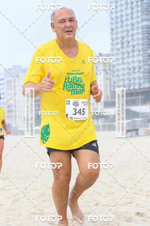 Buy your photos of the eventCircuito Petrobrs Rei e Rainha do Mar on Fotop